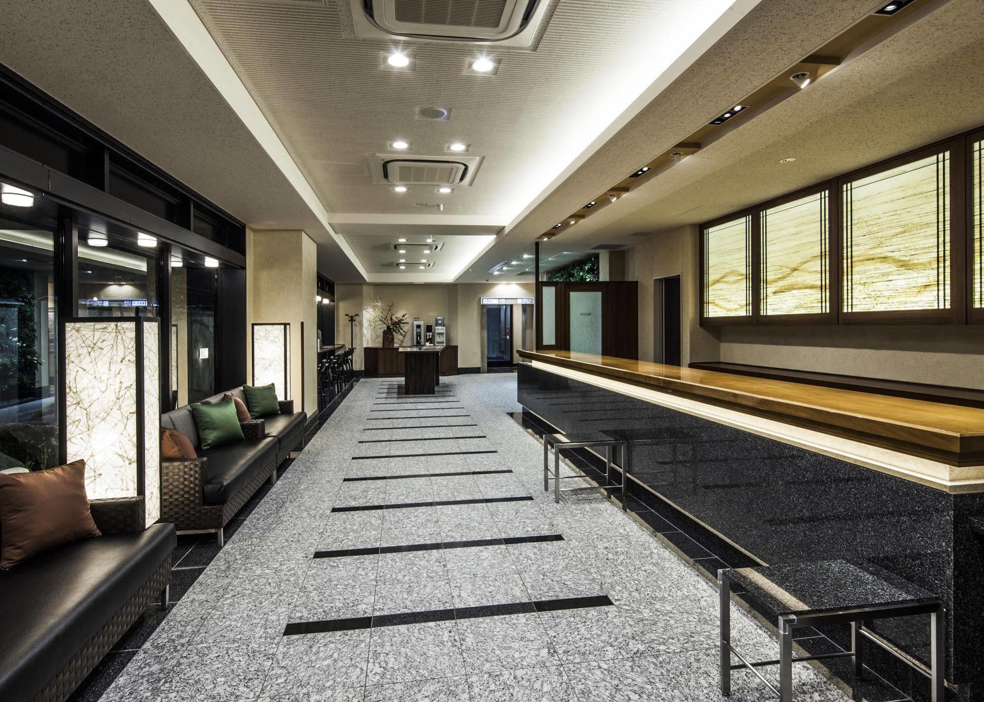 Fukui Manten Hotel Ekimae Buitenkant foto