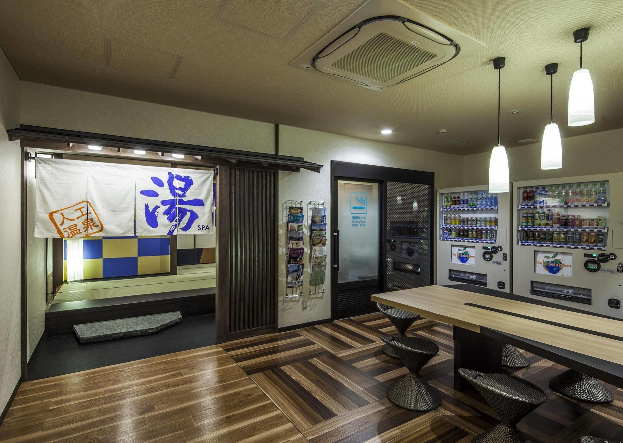 Fukui Manten Hotel Ekimae Buitenkant foto